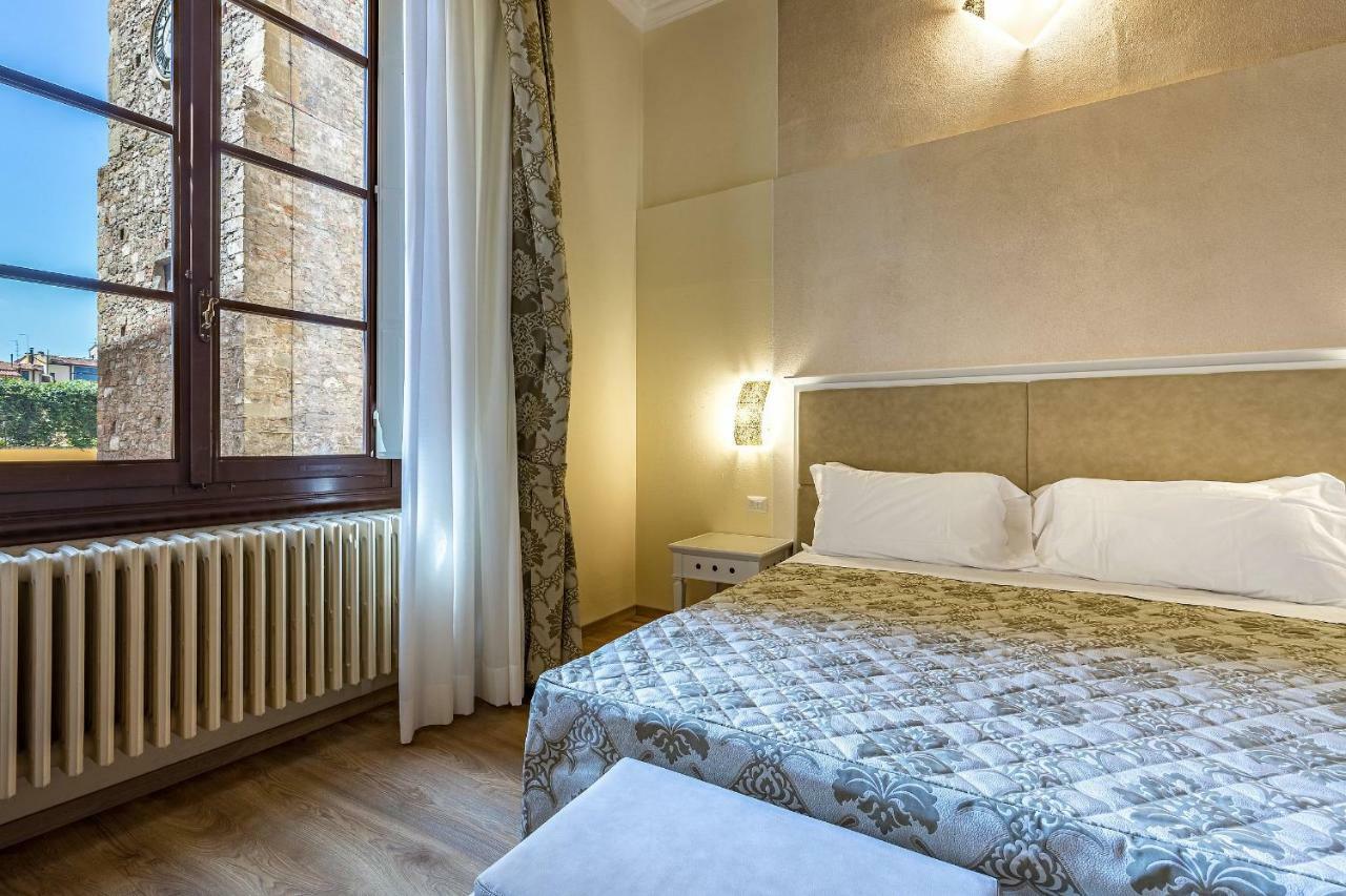 Residenza Alessandra Флоренция Екстериор снимка